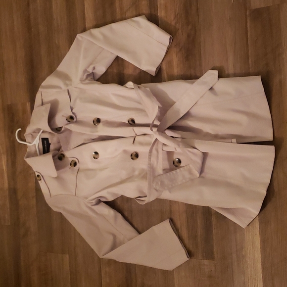 London Fog Women’s Double Breasted Trench Coat Belted Classic Beige - Picture 4 of 7